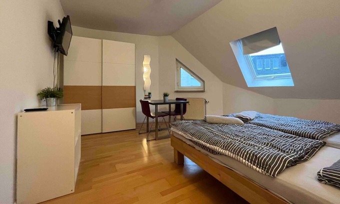Karlsruhe City Centre Apartment | Simplex Apartments am Ludwigsplatz | warm | snug