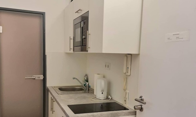 Karlsruhe City Centre House | Simplex Apartments am Ludwigsplatz | Contemporary