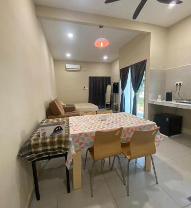 Batu Pahat Apartment | Simply Studio Hotel Parit Raja