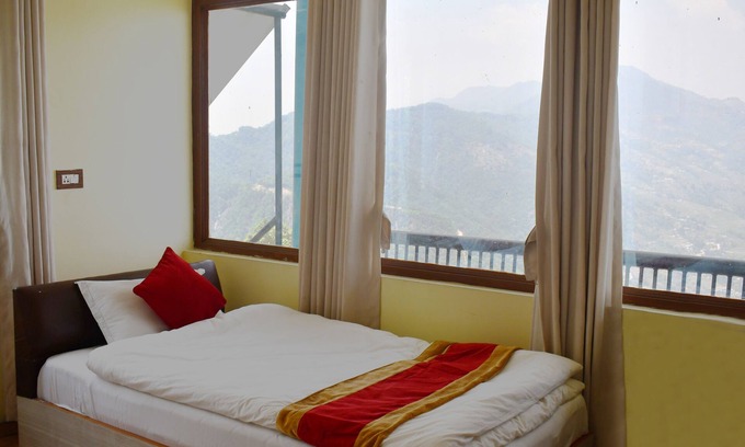 Sindhuli Hotel | Sindhuligadhi Mountain Resort