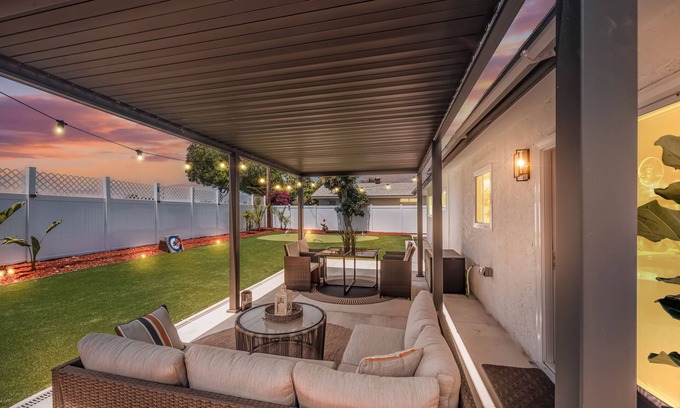 Santa Ana House | Single house 3BR - modern design and outdoor living
