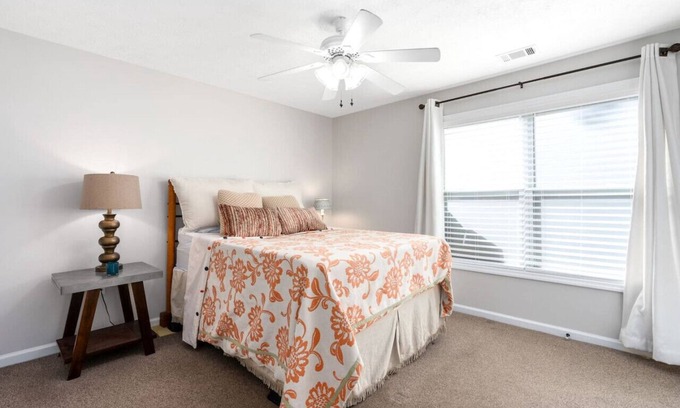 Auburn Apartment | Single Room 4 with Shared Space