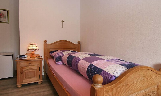 Loffingen Apartment | Single room Lothenbachklamm