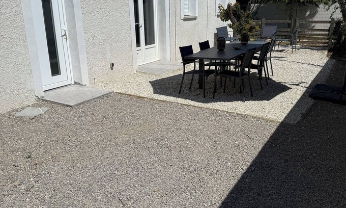 Les Amarats House | Single-storey house