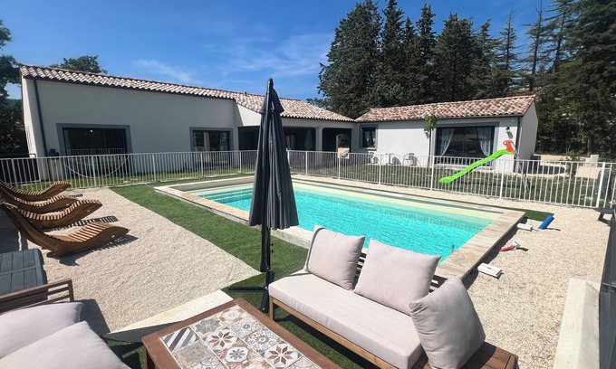 Saint-Ambroix House | SINGLE STOREY VILLA WITH HEATED POOL AND JACCUZI