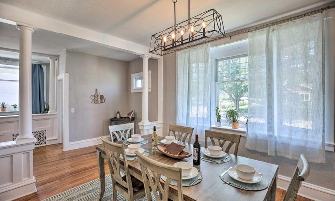 Folsom's Addition House | Sioux Falls Abode with Fire Pit - 1 Mi to Dtwn!