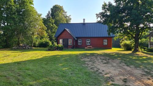 Voru County House | SIRELISURU KÜLALISTEMAJA