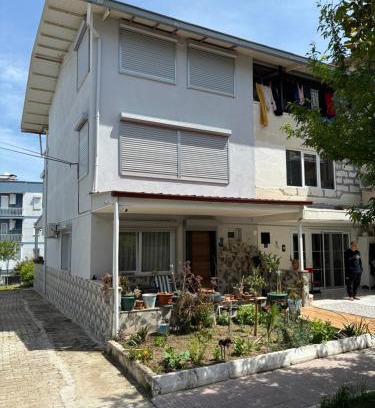 Kadnlar Denizi Mahallesi House | Sisi's Holiday Houses - Kusadasi
