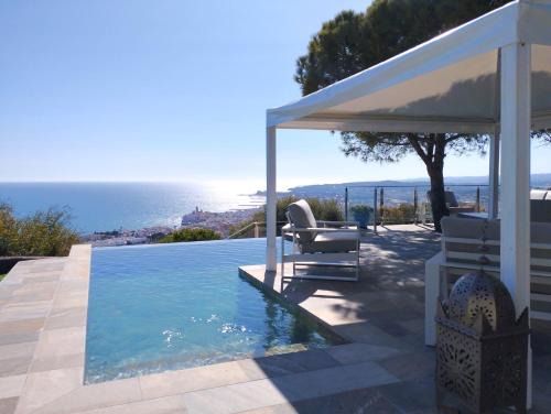 Sitges Villa | Sitges Spaces Sea View Villa- 6 Bedrooms, 5 bathrooms, 2 private pools, Near center