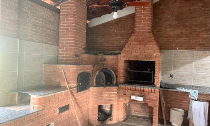 Pinhalzinho House | Sitio amplo e confortável para seu lazer