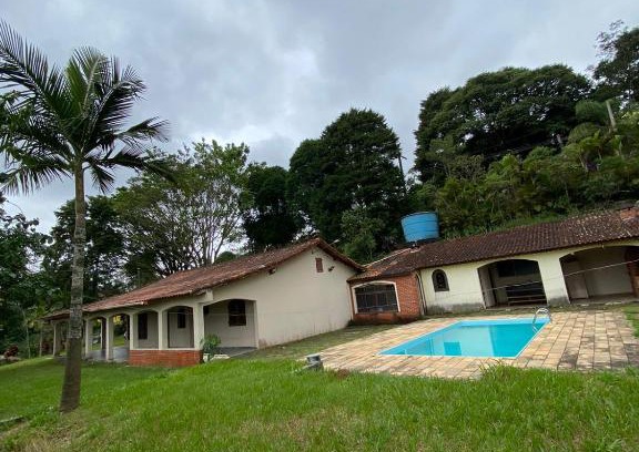 Suzano House | SITIO MIRANTE BELA VISTA