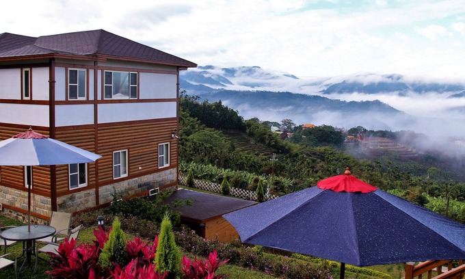Lugu House | Sitou Flora's House B&B