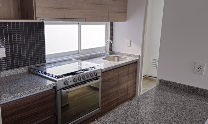 Cuautitlan Izcalli Apartment | Sittia Torre 35 Departamento 3 Recamaras Vista al lago