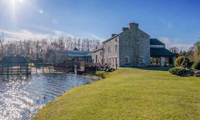 Carnforth House | Situated at Borwick Lakes, this holiday home boasts a spacious feel.