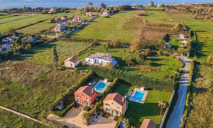 Almiros Beach House | Situated within a short walk of the beautiful sandy beach at Almiros, this quaint villa sits within