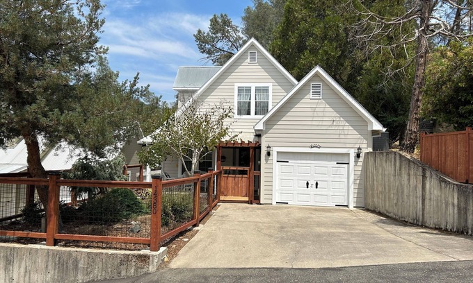 Amador City House | Sizzling Summer Sale at Halcyon House!