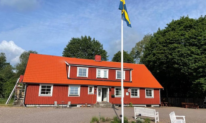 Asljunga Bed & Breakfast | Sjökaptensgården Bed & Breakfast