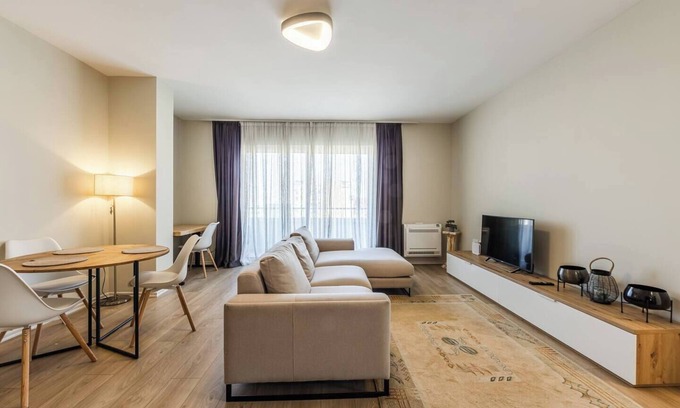 Tirana Apartment | Skai Apartment by Kondo Stays