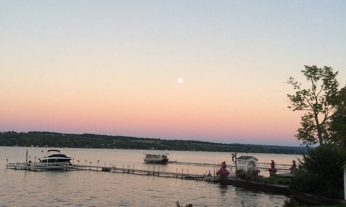 Skaneateles House | Skaneateles Lakeside Luxury Home