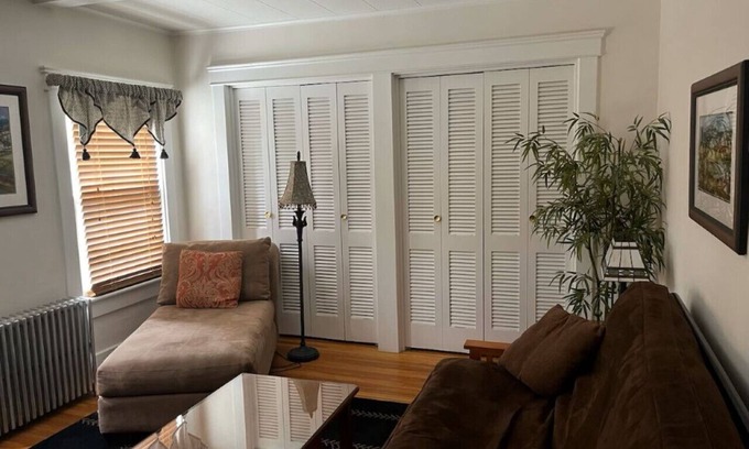 Skaneateles Apartment | Skaneateles-Village Charm Unit 2