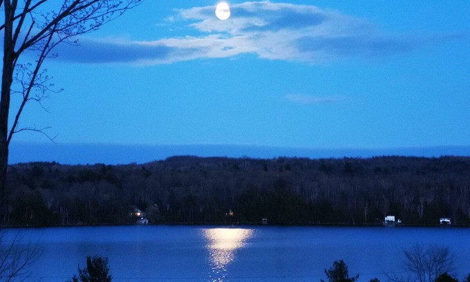 Memphremagog Regional County Municipality Ski Chalet | Ski for the saison,