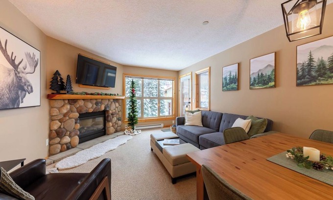 Sun Peaks Condo | Ski-In 2BR w/Private Hot Tub Walk to Village Cozy & Spacious Retreat