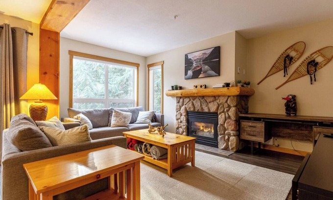 East Kootenay Condo | Ski In Back to your Private Hot Tub. Dog Friendly.