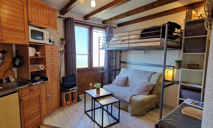 Saint-Michel-de-Chaillol Apartment | Ski-In/Ski-Out Studio for 2-3 in Saint-Michel-de-Chaillol