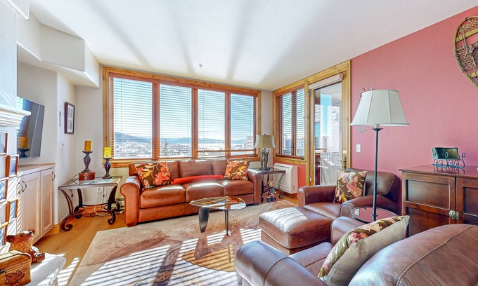 Steamboat Springs Condo | Ski-in/ski-out, family-friendly condo w/valley views & shared pool and hot tubs