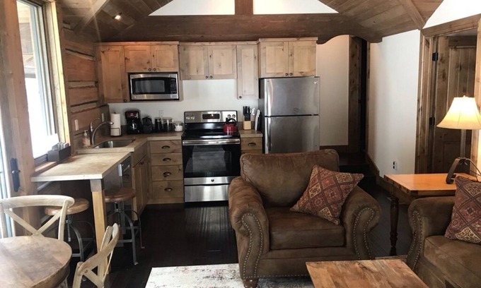 Park City House | Ski In/Ski Out Guest House at Peak 5 and 1990 Lifts