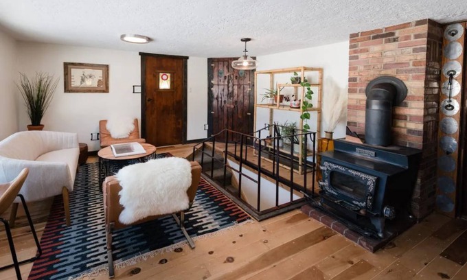 Eden House | Ski/Mountain Bike Cabin, hot tub, amazing views, 6 acres