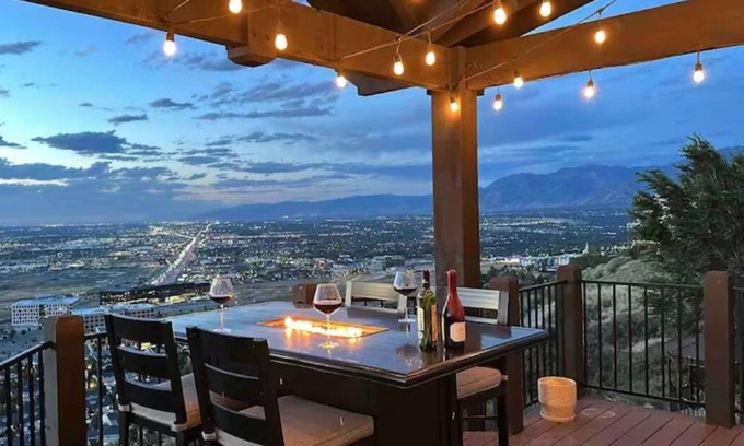 Draper House | Ski Retreat with Hot Tub & 360 Views of SLC from 5bd 4ba in Draper, 100% 5 Stars