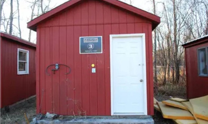Isle House | Skid House 6
