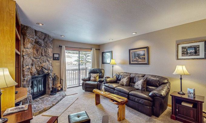Purgatory Condo | Skier's paradise in Cascade Village w/pool, fireplace & private balcony