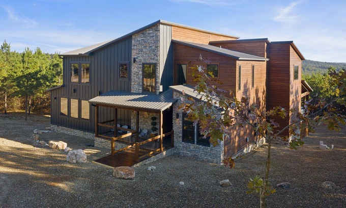 Broken Bow Cabin | Sky High 'Homa-Ultra-lux cabin w/EPIC views!