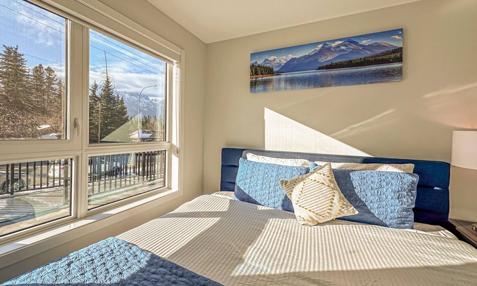 Canmore Apartment | Skyline 102 Mountain View Townhouse-AC-Heated Pool; Hot tub