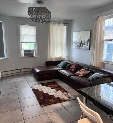 West New York Apartment | Skyline 3BR 20 MIN to T Square #2
