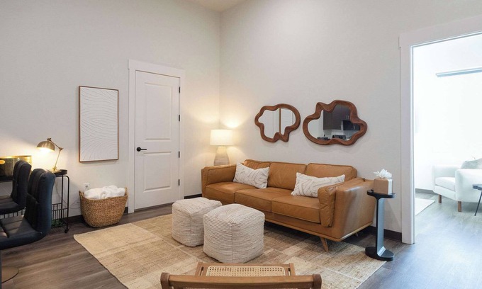 Highfill Apartment | Skyline - 5 mi to XNA - 15 mi to DT Bentonville