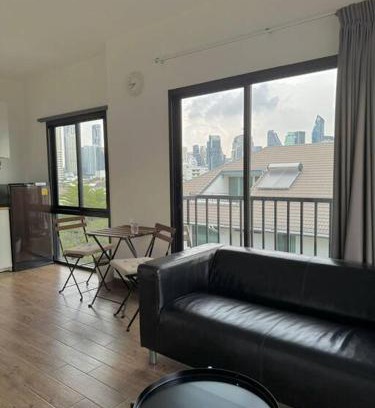 Khlong Toei Apartment | Skyline View 2 - BTS Thong Lo
