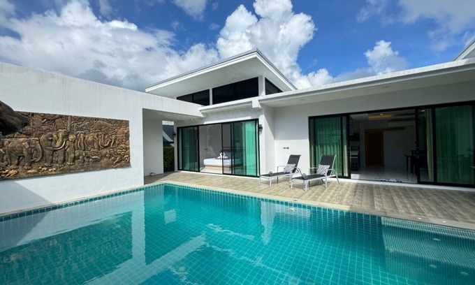 Rawai Villa | Skypool Villa - 2 bedroom Villa