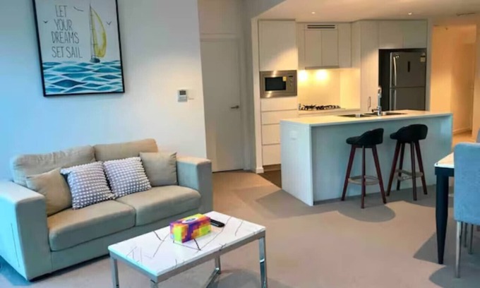 Brisbane Central Business District Apartment | Skytower Escape: Sleek 1BR with Breathtaking Views