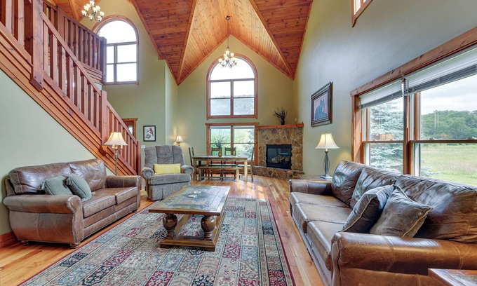 Snowshoe House | Slaty Fork Home ~ 6 Mi to Snowshoe Mountain Resort