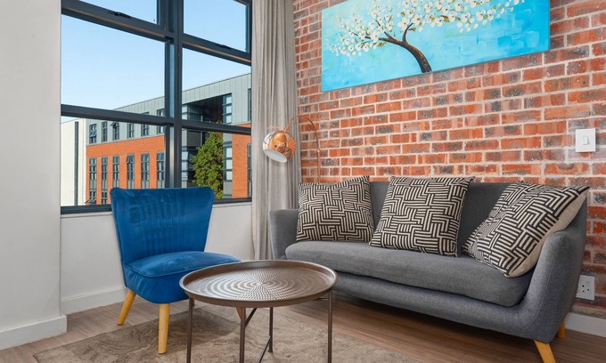 Century City Apartment | Sleek 2 Bedroom Matrix Apartment