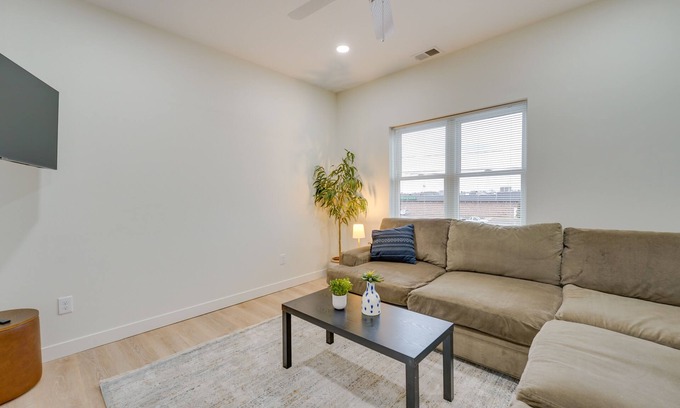 St. Clair Apartment | Sleek Apartment Near St Clair City Boat Harbor!