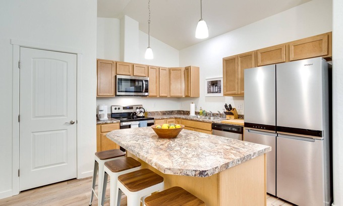 Montrose House | Sleek Montrose Home w/Patio & Yard < 2 Mi to Town