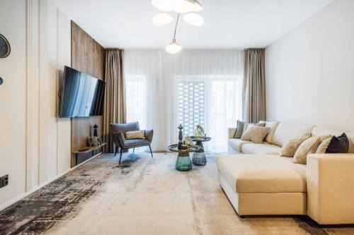 Nepszinhaz negyed Apartment | Sleek Premium Apartment with Parking