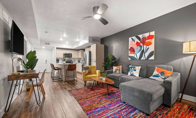 Downtown Salt Lake City Apartment | Sleek & Stylish Salt Lake City APT! Prime Loc