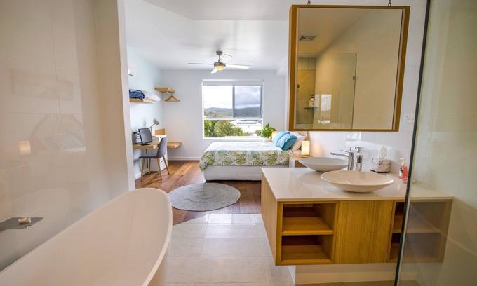 Bogangar Apartment | Sleep 19 in the heart of Cabarita Beach, gateway to the Tweed Coast and Valley.