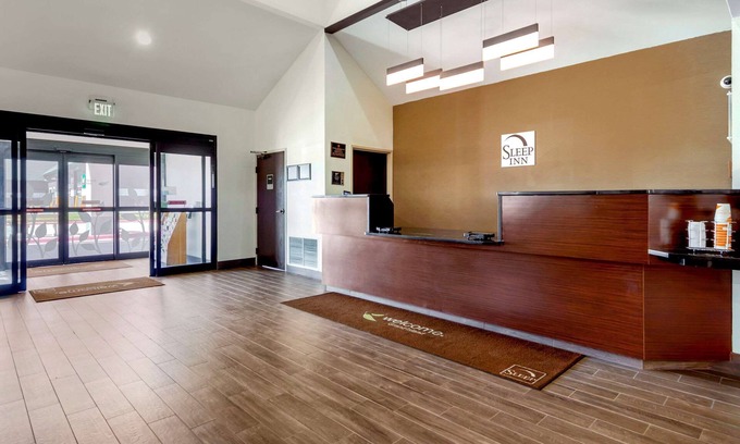 Grand Island Hotel | Sleep Inn Grand Island North
