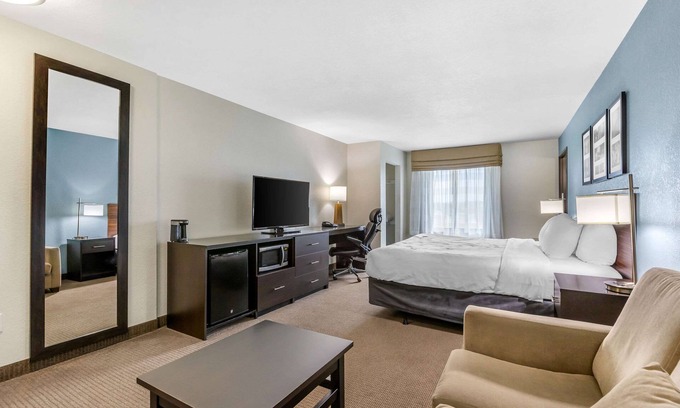 Ames Hotel | Sleep Inn & Suites Ames near ISU Campus